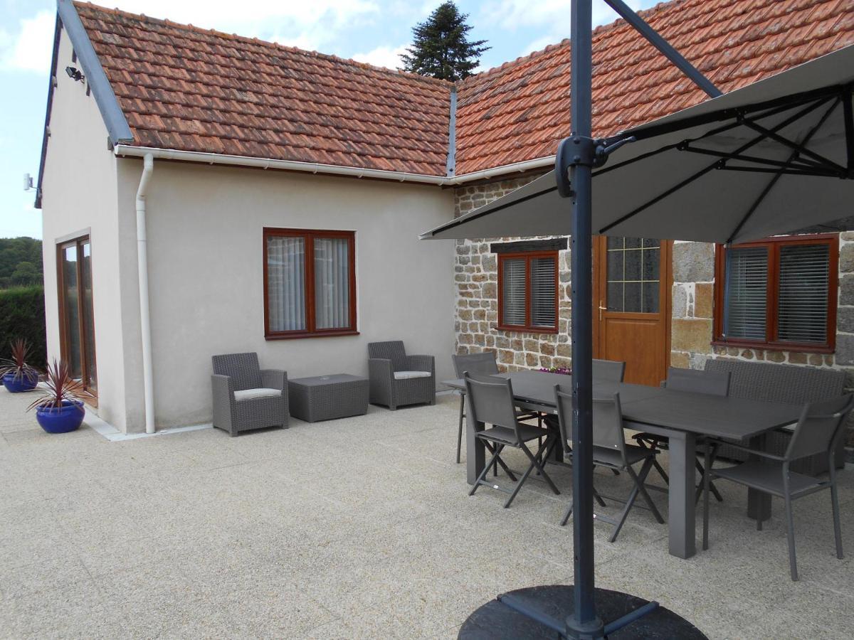 Spacious House For 6 People With A Swimming Pool * Chalandrey