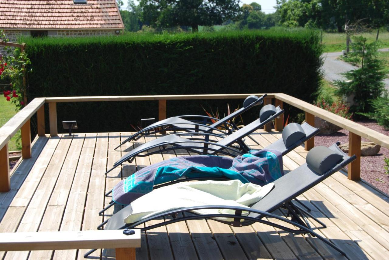 Spacious House For 6 People With A Swimming Pool * Chalandrey
